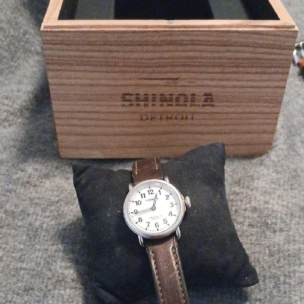 Womens Shinola Brown Leather Watch Includes Brand New Leather Strap